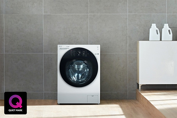 Above: LG Turbowash™ FH4G1BCS2 12kg Smart Washing Machine with True Steam™