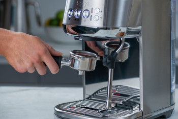 Sage Bambino® Plus Espresso Machine image 3