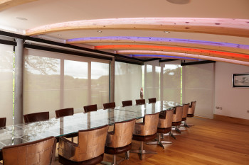 Silent Gliss Motorised Roller Blind Systems image 3