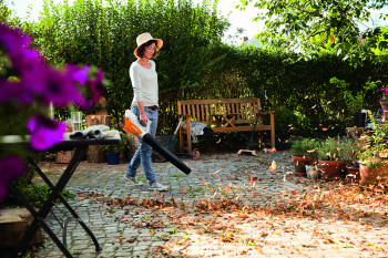 Stihl BGA 45 Lithium-Ion Cordless Leaf Blower image 3