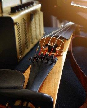 Yamaha SILENT Violin image 4