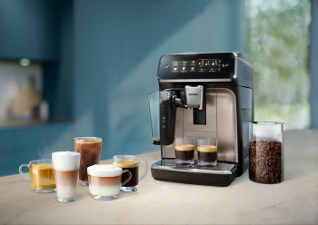 Philips Fully Automatic Espresso Machine S3300 LatteGo image 4