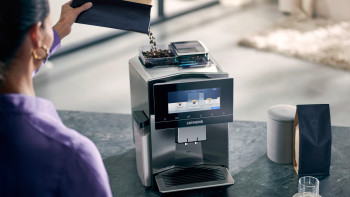 Siemens TQ907GB3 EQ900 Bean to Cup Coffee Machine image 2