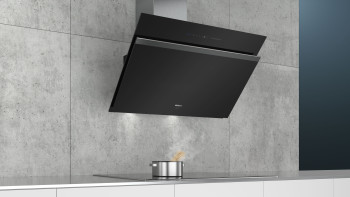 Siemens LC91KWW69B iQ700 Wall-Mounted Cooker Hood image 2