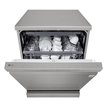 LG TrueSteam™ QuadWash™ DF243FVS Freestanding Dishwasher image 4