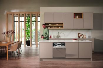 Miele G 7191 SCVi AutoDos 125 Edition Fully Integrated Dishwasher image 3