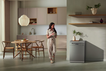 Miele G 7130 SC Front AutoDos Clean Steel Freestanding Dishwasher image 1