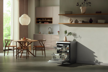 Miele G 7130 SC Front AutoDos Clean Steel Freestanding Dishwasher image 3