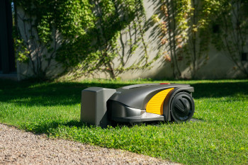 STIGA A 3000 Robotic Lawn Mower image 7