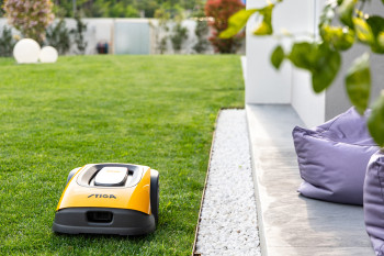 STIGA A 750 Robotic Lawn Mower image 4