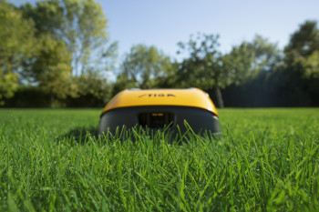 STIGA A 1500 Robotic Lawn Mower image 1
