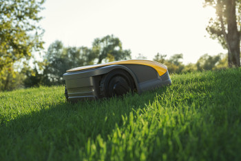 STIGA A 1500 Robotic Lawn Mower image 6