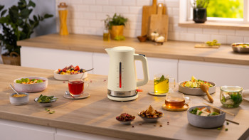Bosch MyMoment Serene Cordless Kettle TWK4M227GB Cream Kettle image 6