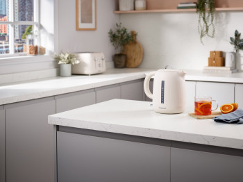 Kenwood Dawn Oatmeal Cream ZJP09.000CR Kettle image 7