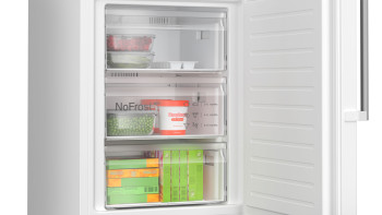 Bosch KGN39VWDTG Series 4 Freestanding Fridge-Freezer image 4