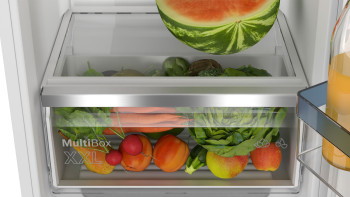 Bosch KIR41VFE0G Series 4 Built-in Fridge image 2