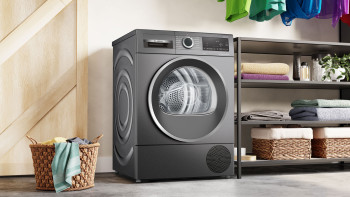 Bosch WQG245R9GB Series 6 9kg Heat Pump Tumble Dryer image 2