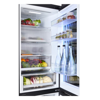 LG InstaView™ GBG7190CEV Smart Fridge Freezer image 9