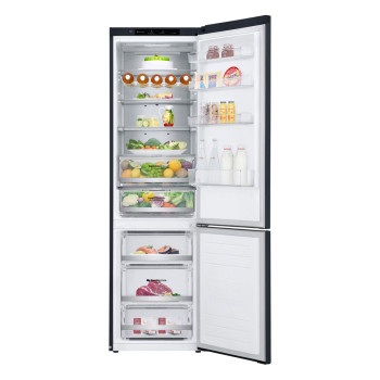 LG DoorCooling™ GBB92MCBAP Fridge Freezer image 1