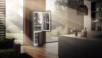 Liebherr CBNbsd 578i Peak BioFresh NoFrost Freestanding Fridge Freezer image 4
