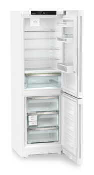 Liebherr CBNc 5223 Plus BioFresh NoFrost Freestanding Fridge Freezer image 2