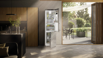 Liebherr CBNsda 575i Prime BioFresh NoFrost Freestanding Fridge Freezer image 7