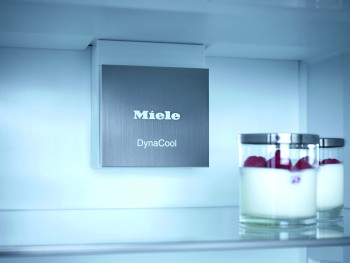 Miele K 7737 D Built In Fridge image 2