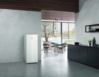 Miele FN 4322 D-1 WS Freestanding Freezer image 5