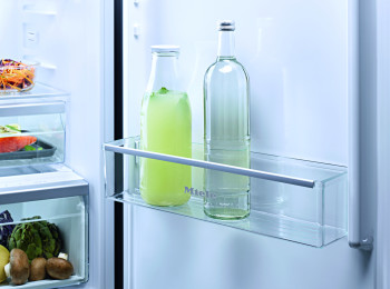 Miele KDN 7714 E Built-In Fridge Freezer image 3