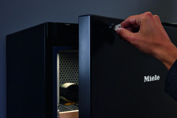 Miele KWT 4584 E Freestanding Wine Storage image 9