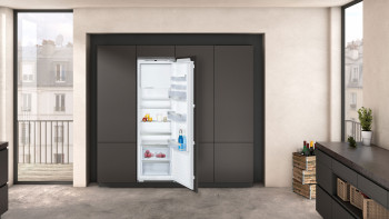 NEFF KI2823FF0G N 70 Built-in Fridge image 1