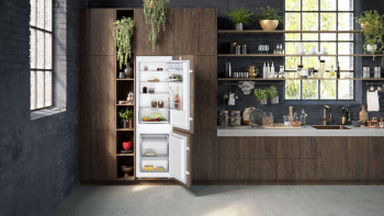 NEFF KI5862SE0G N 50 Built-in Fridge Freezer image 1