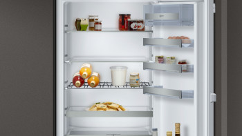 NEFF KI6863FE0G N 70 Built-in Fridge Freezer image 3