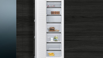 Siemens GI81NHCE0G iQ700 Built-in Freezer image 2