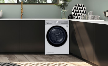 LG V11 FDV1109W EcoHybrid™ 9kg Tumble Dryer image 9