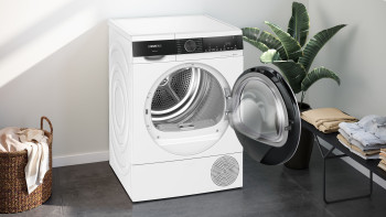 Siemens WQ45G209GB iQ500 9kg Heat Pump Tumble Dryer image 4