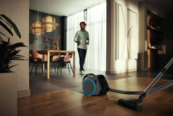 Miele Boost CX1 Bagless Cylinder Vacuum Cleaner image 1