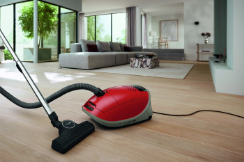 Miele Guard L1 Red Vacuum Cleaner image 4