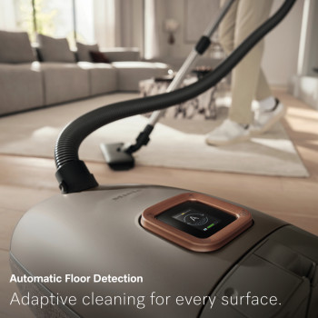 Miele Guard L1 Comfort XL Vacuum Cleaner image 4