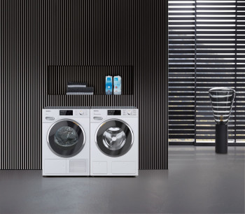 Miele WWI 860 WCS PWash & TDos 9kg Washing Machine image 1