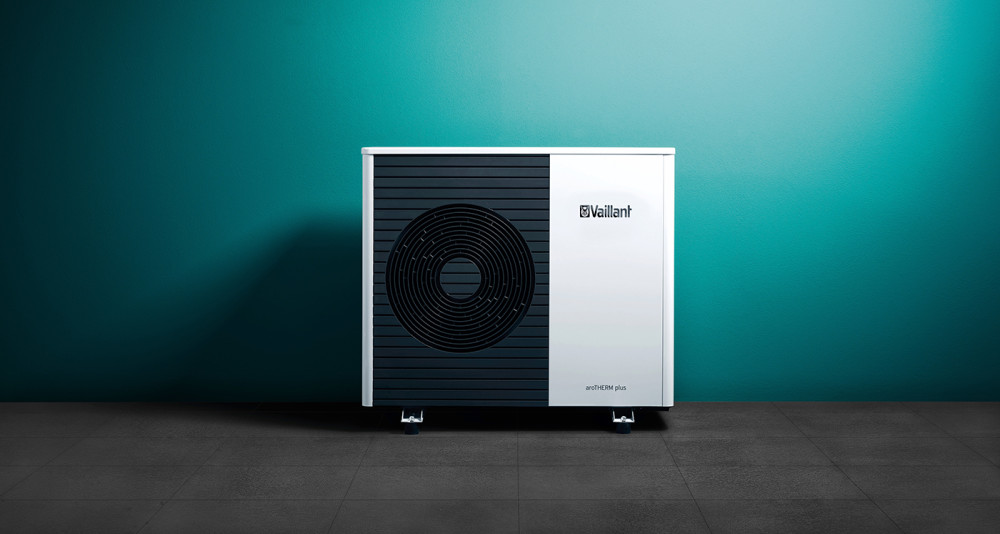 Vaillant aroTHERM plus VWL 105/6 A 230V S2 (1 phase) Air Source Heat Pump featured image