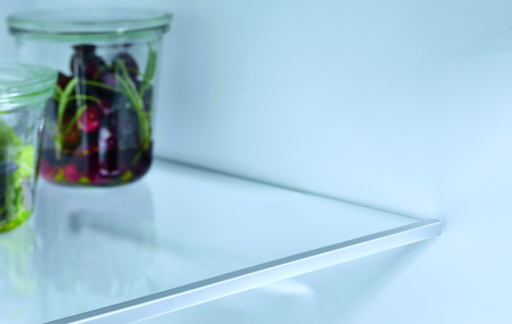 Quiet Mark Miele KDN 7724 E BuiltIn Fridge Freezer