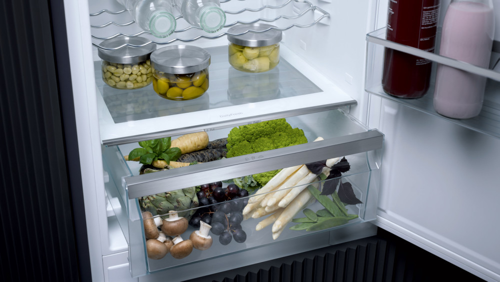 Quiet Mark Miele KFN 7764 D Integrated Fridge Freezer