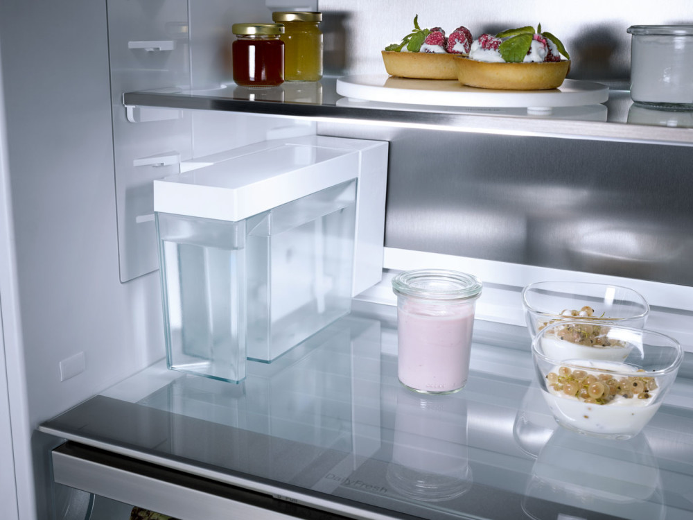 Quiet Mark Miele KFN 7785 D Integrated Fridge Freezer