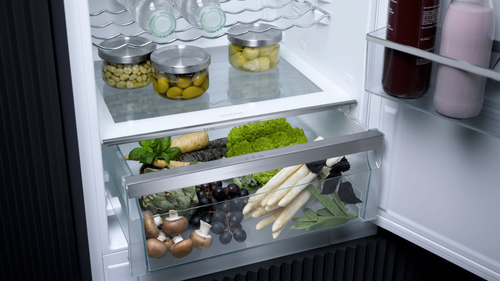 Quiet Mark Miele K 7763 E Integrated Fridge